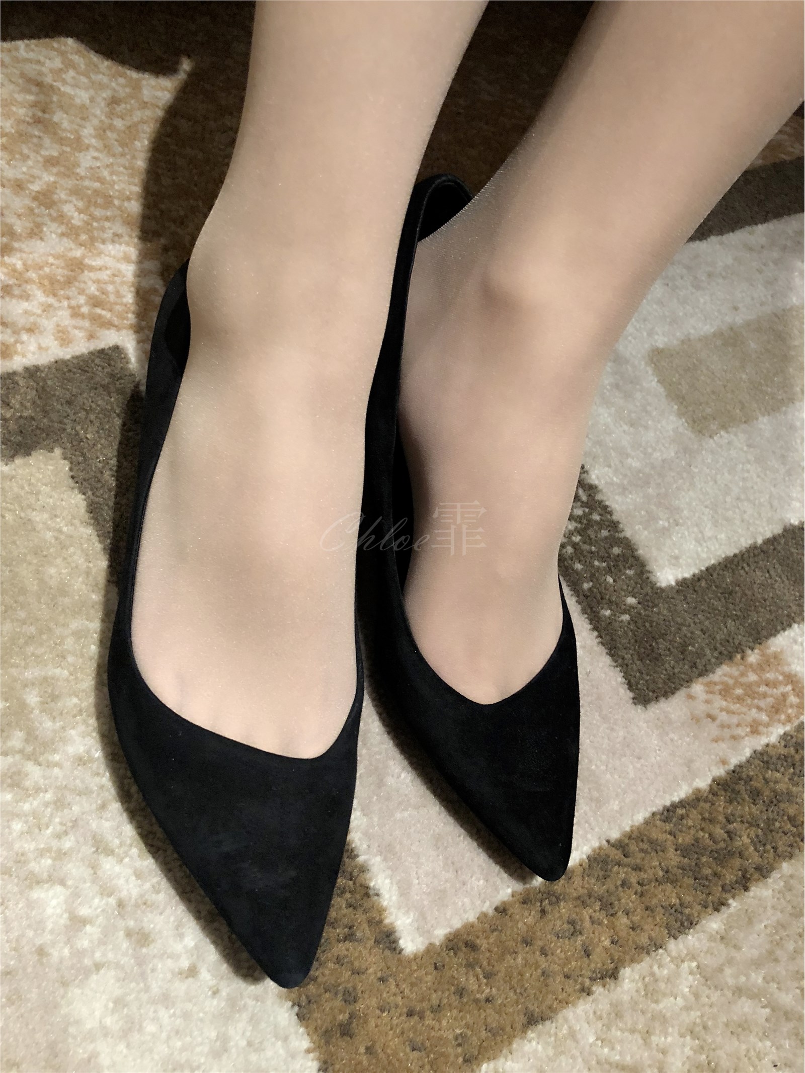 Langham Hall Hotel Temperament and intellectual lace dress meat silk black high heels(3)